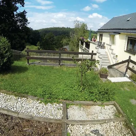 Apartment One-bedroom In Zeulenroda-triebes